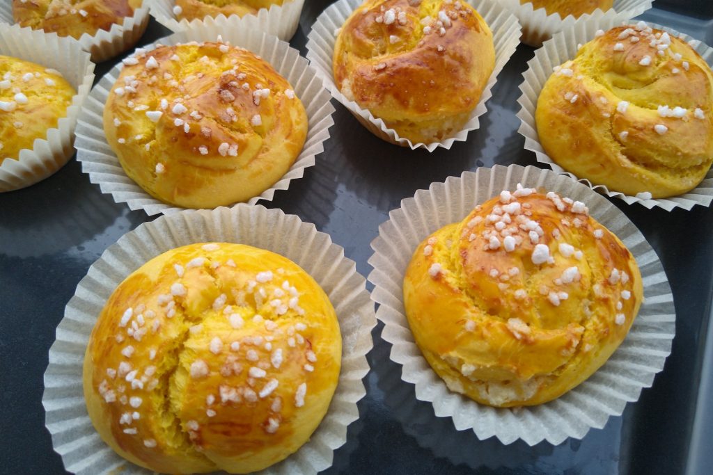 fertige Saffranbullar